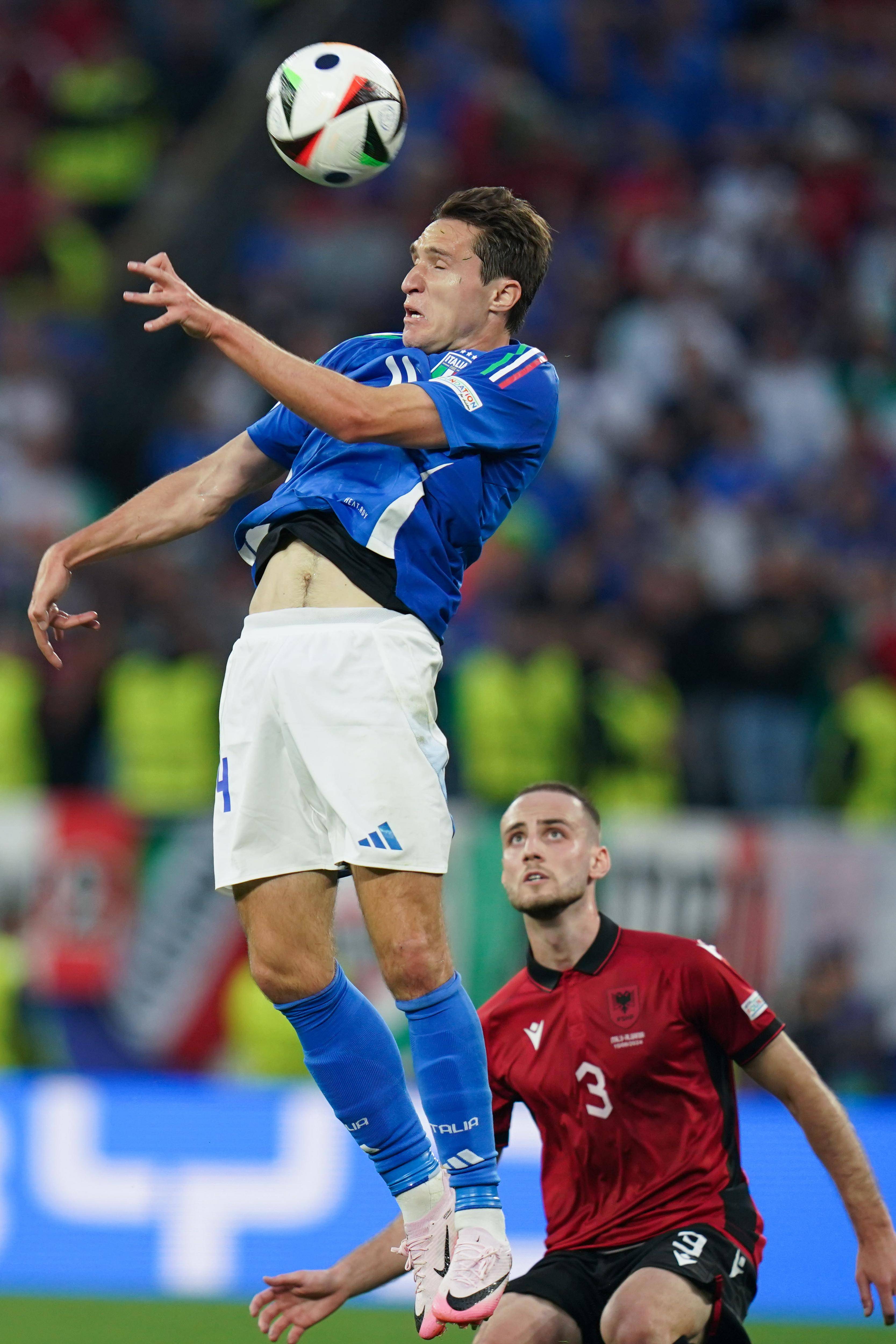 九游体育直播-冰岛对决阿尔巴尼亚,胜负难料