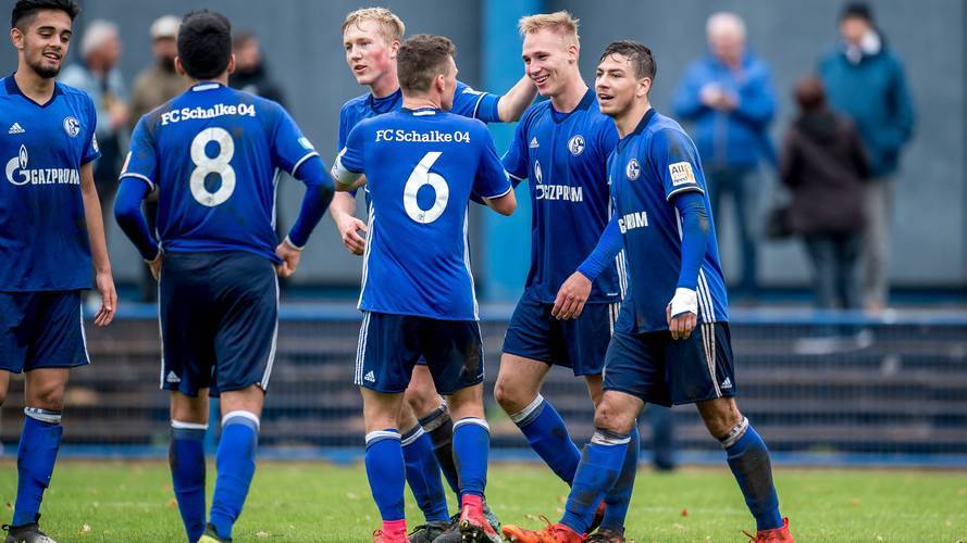 柏林赫塔坚守主场，力克弗赖堡取得胜利