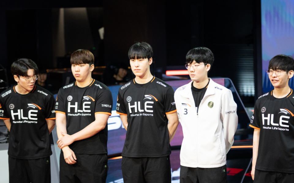 九游娱乐网站-GEN横扫DK,Viper打出惊人五杀焦点之战半决赛,让粉丝疯狂欢呼