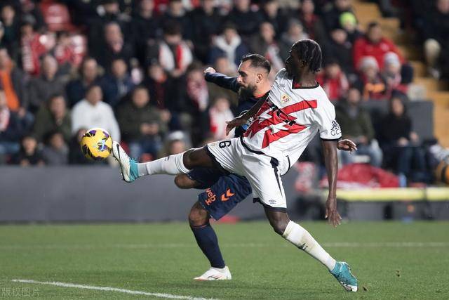 九游体育直播-包含皇马输给塞尔塔,遭遇三连败的词条