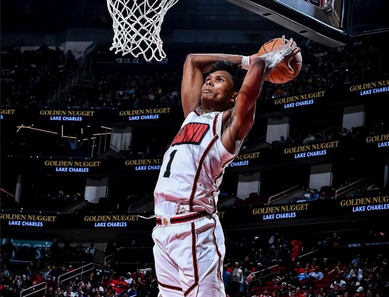 九游体育官方入口-马刺队打破连败,备战决赛状态提升