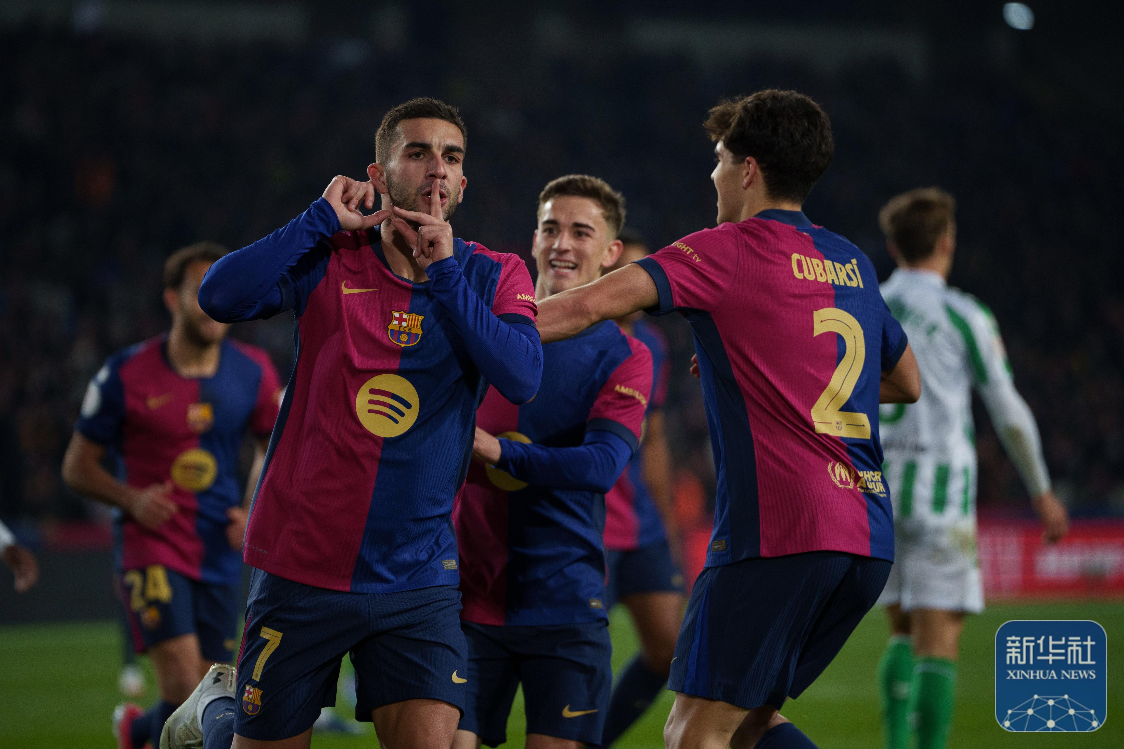 包含比利时逼平西班牙，提前晋级八强的词条