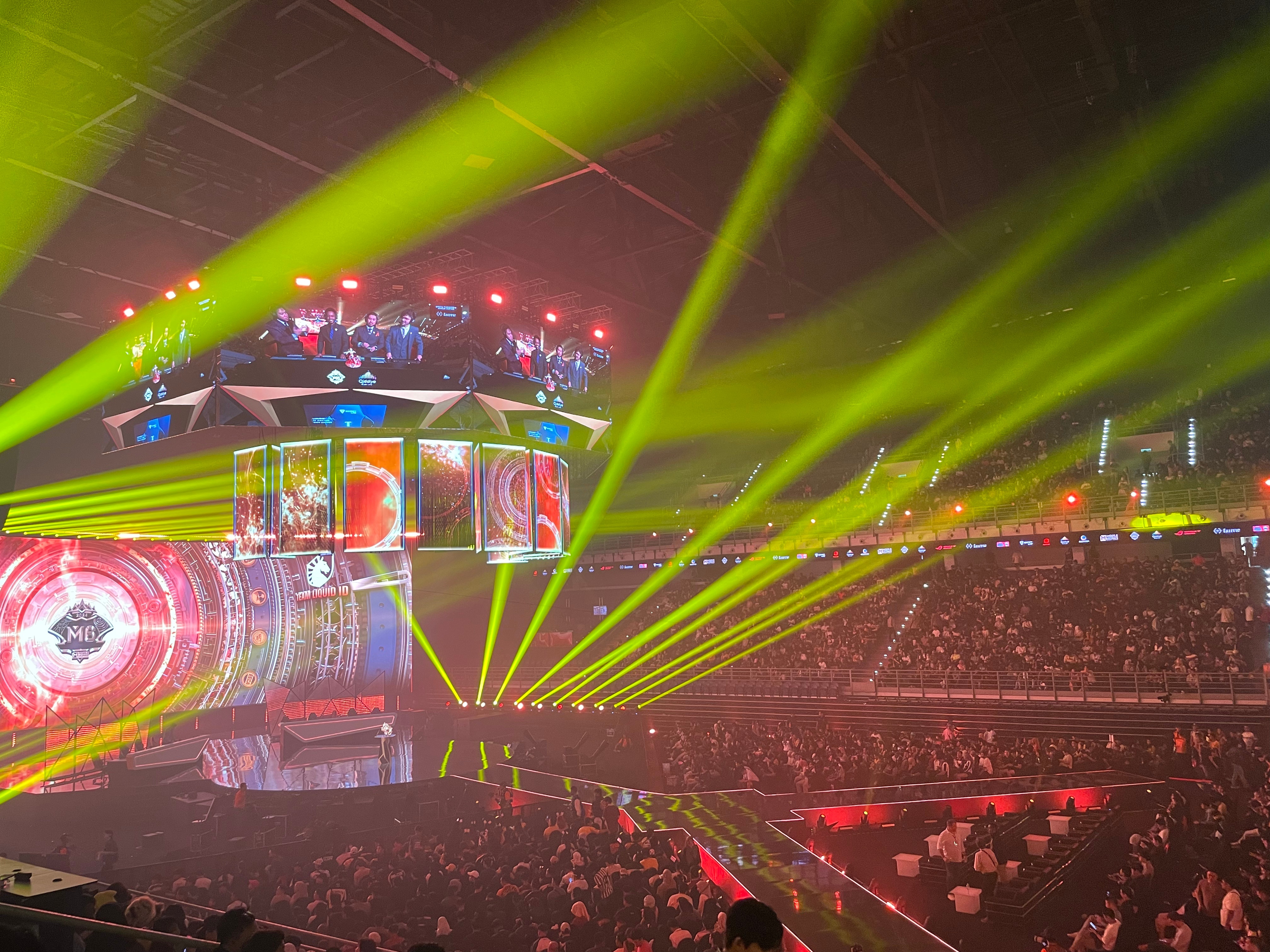 九游体育官方入口-欧洲热闹非凡,各国队伍争霸预选赛舞台!