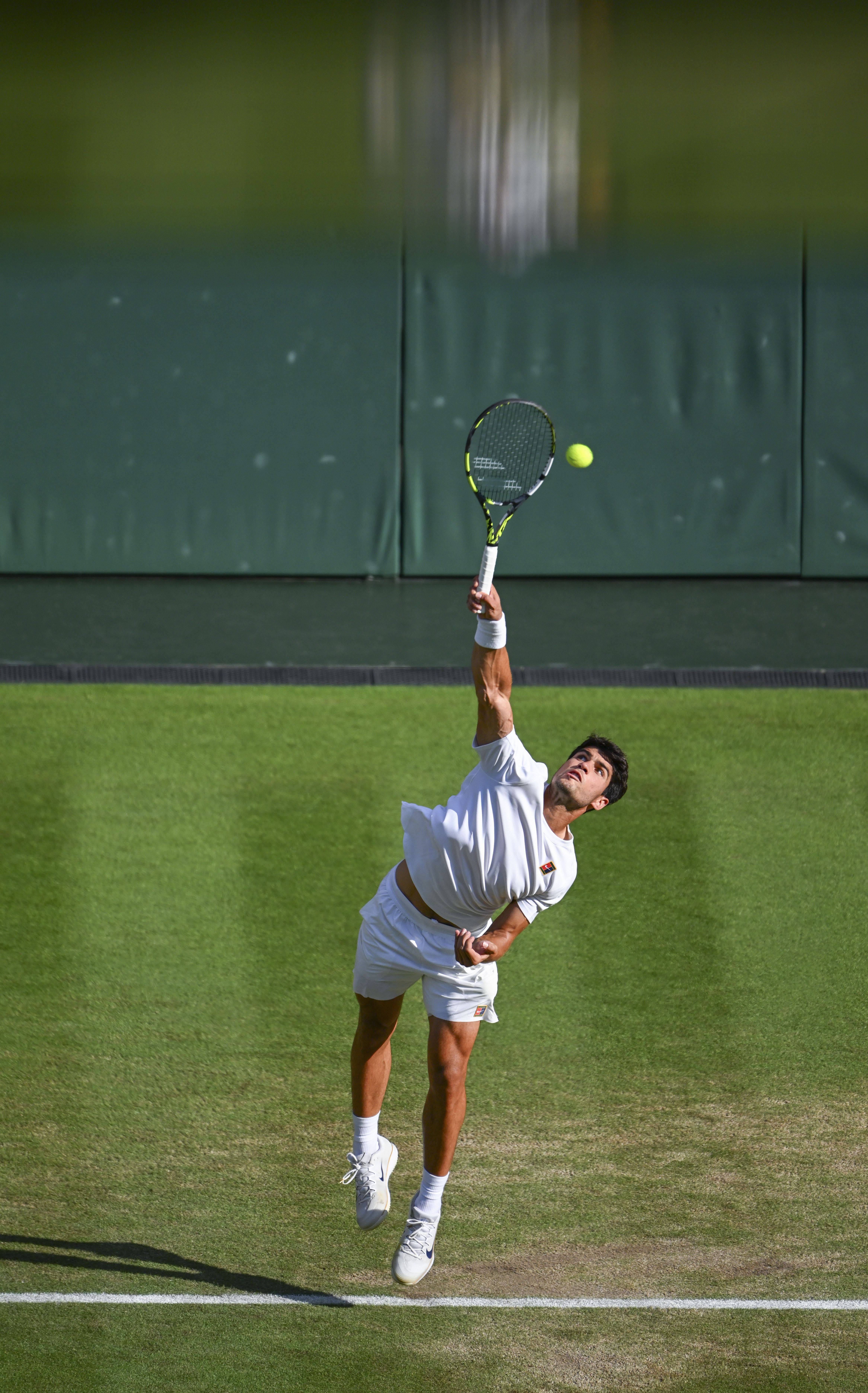 温网完胜法网,辛纳状态火热 温网完胜法网,辛纳状态火热