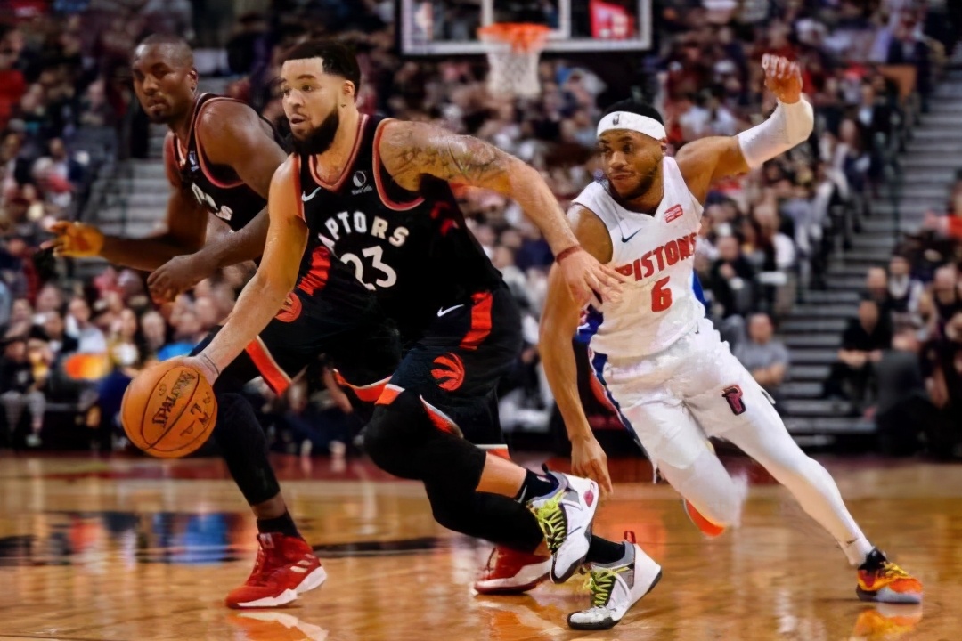 九游娱乐网站-包含快船碾压天津队，范弗利特状态火热的词条